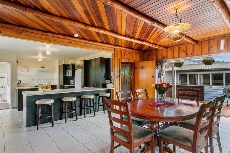 Photo of property in 143 Tauhara Road, Tauhara, Taupo, 3330