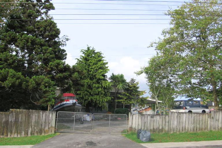 Photo of property in 88 Rosier Road, Glen Eden, Auckland, 0602