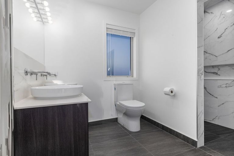 Photo of property in 25 Phoenix Palms Grove, Levin, 5510