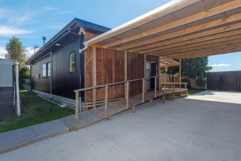 Photo of property in 23 Haldane Street, Elgin, Gisborne, 4010
