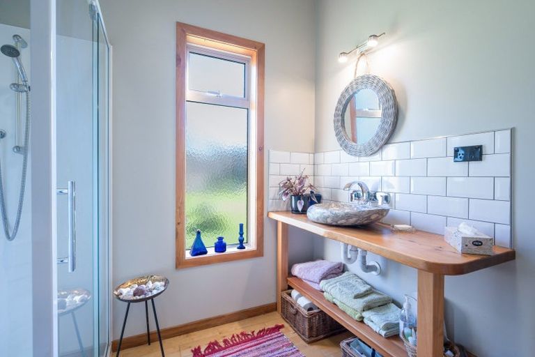 Photo of property in 134 Aranui Road, Mapua, 7005