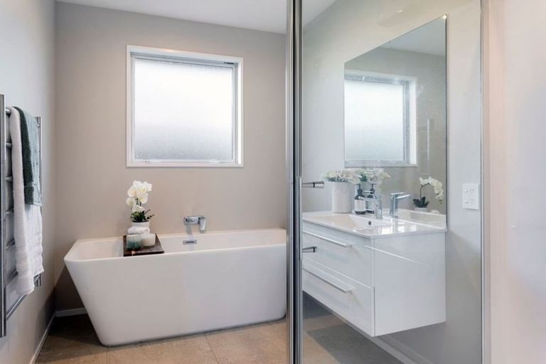 Photo of property in 1 Greenfield Mews, Rangiora, 7400