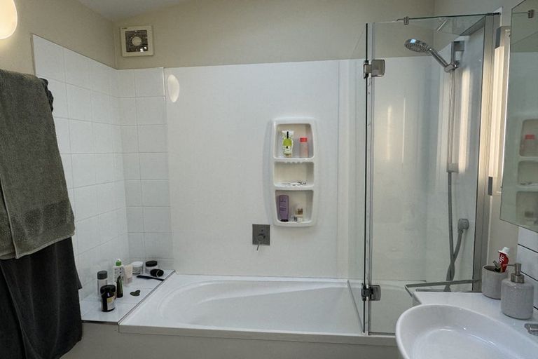 Photo of property in 59 Herald Street, Berhampore, Wellington, 6023