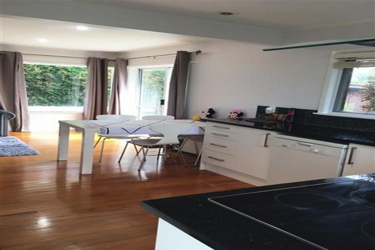 Photo of property in 3/6 Northboro Road, Hauraki, Auckland, 0622