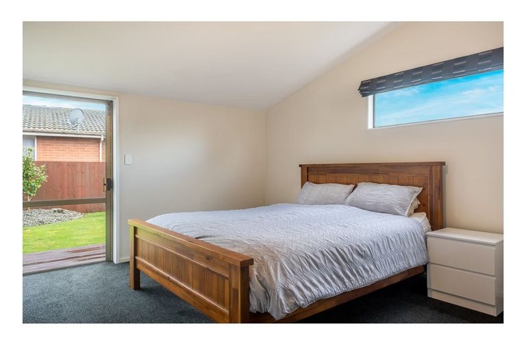 Photo of property in 4 Magenta Place, Broomfield, Christchurch, 8042