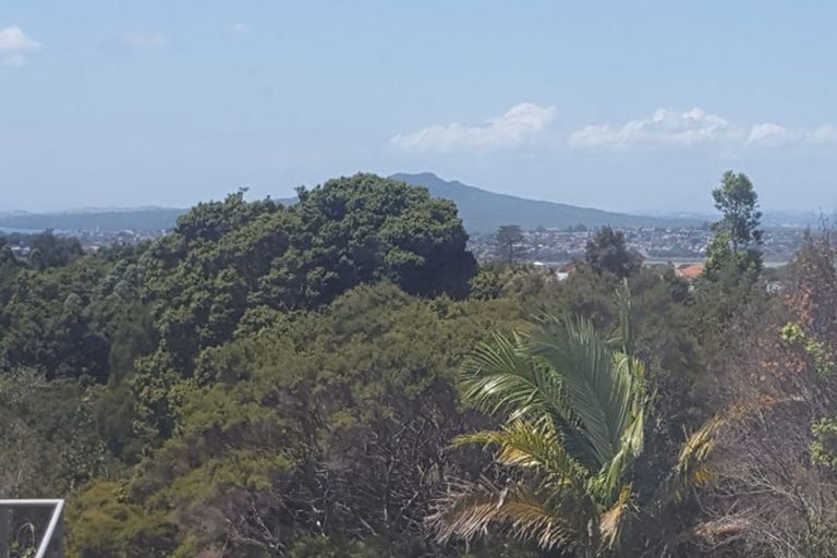 Photo of property in 1a Birkenhead Avenue, Birkenhead, Auckland, 0626