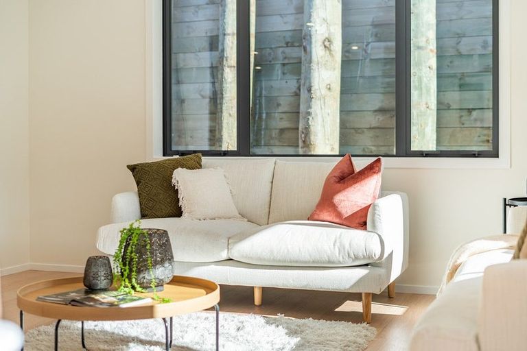 Photo of property in 115 Silverstream Road, Crofton Downs, Wellington, 6035