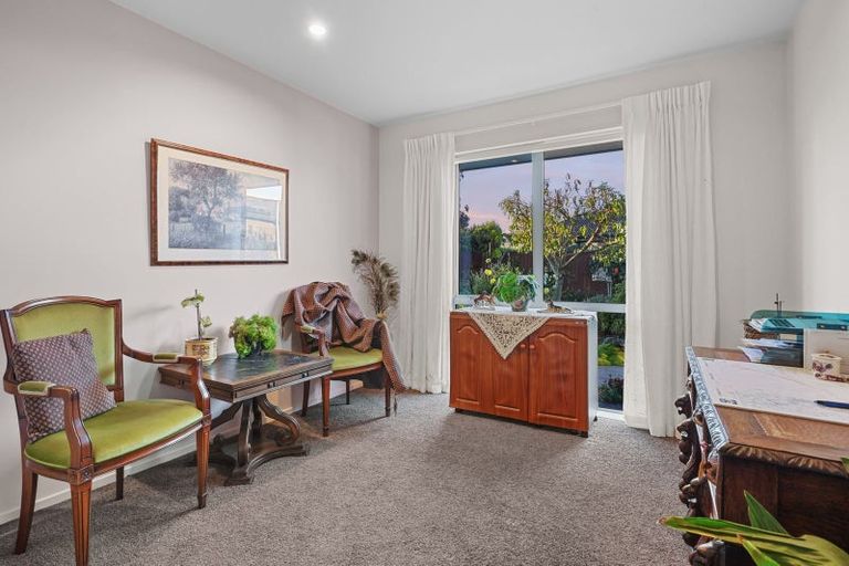 Photo of property in 23 Huntingdon Drive, Rangiora, 7400