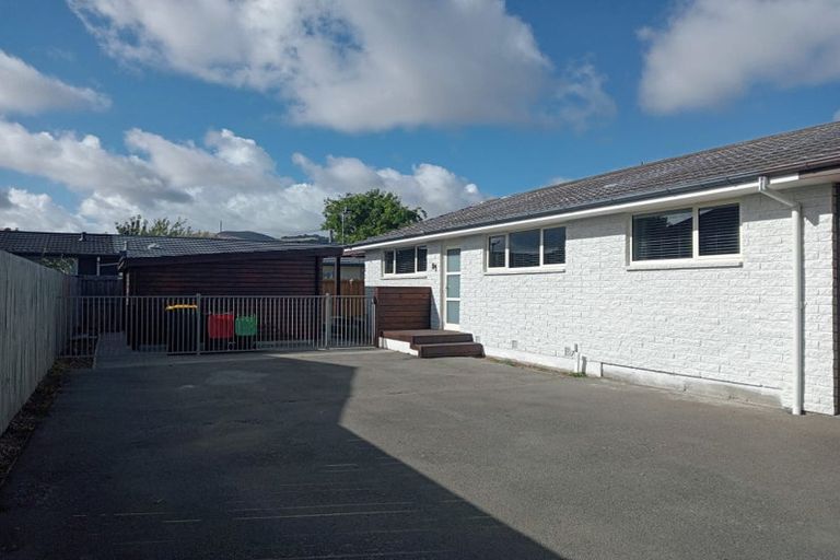 Photo of property in 2/6 Timbertop Lane, Saint Martins, Christchurch, 8022