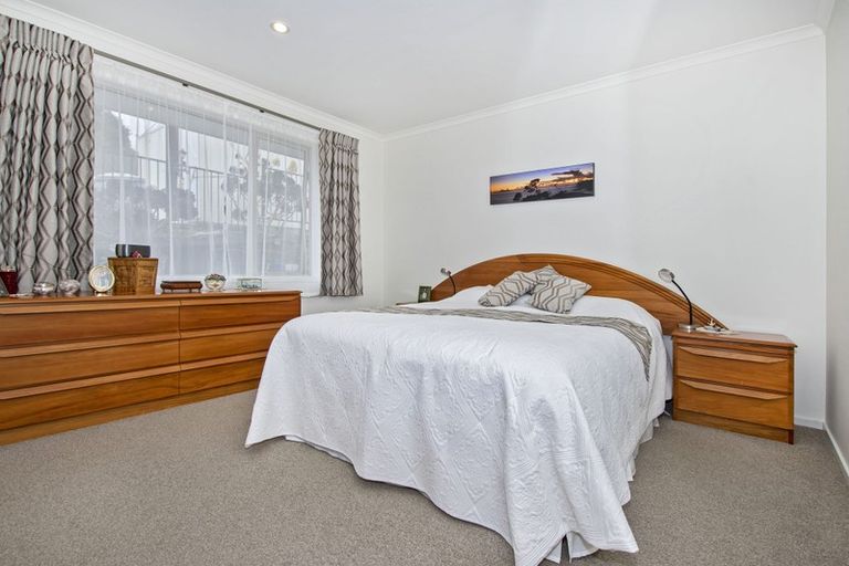 Photo of property in 16 Lochiel Place, Te Kamo, Whangarei, 0112