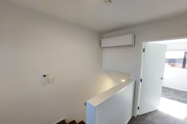 Photo of property in 5/59 Neil Avenue, Te Atatu Peninsula, Auckland, 0610