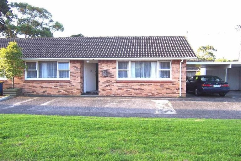 Photo of property in 5/85 Edmonton Road, Henderson, Auckland, 0612