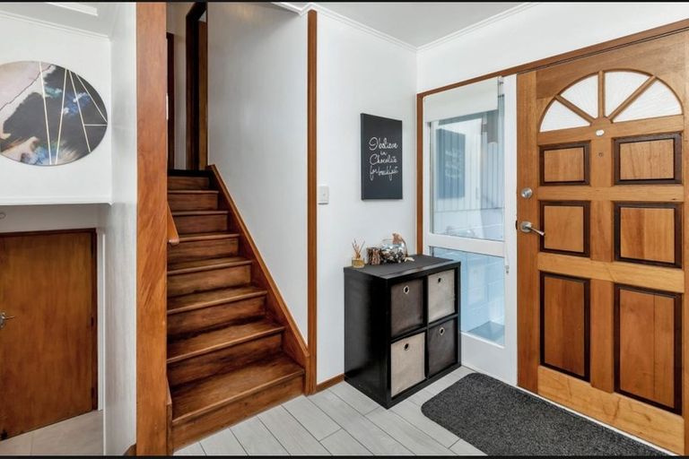 Photo of property in 18 Parkland Crescent, Te Kamo, Whangarei, 0112