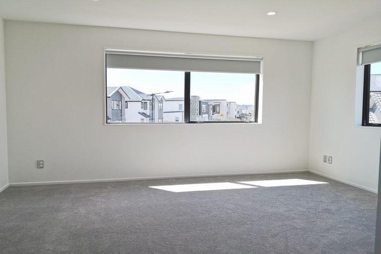 Photo of property in 17c Scott Road, Hobsonville, Auckland, 0616