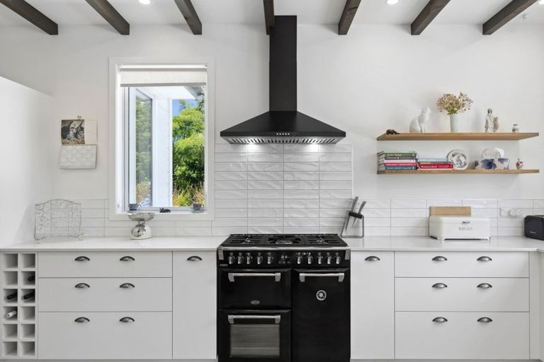 Photo of property in 120 Patons Rock Road, Patons Rock, Takaka, 7182