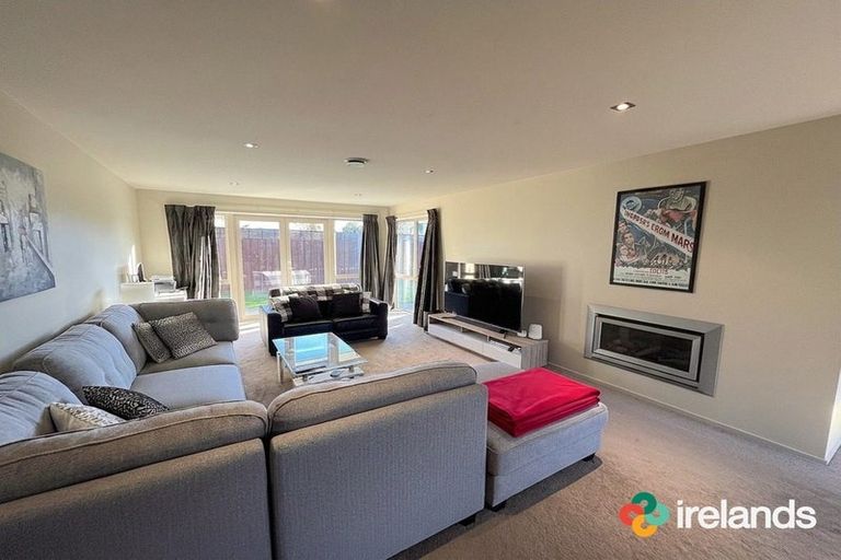 Photo of property in 103 Windermere Road, Papanui, Christchurch, 8053