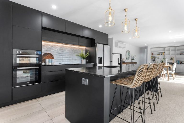 Photo of property in 17 Goldie Drive, Rangiora, 7400