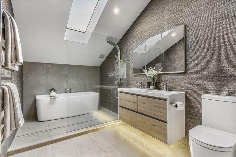 Photo of property in 88 Nile Road, Milford, Auckland, 0620