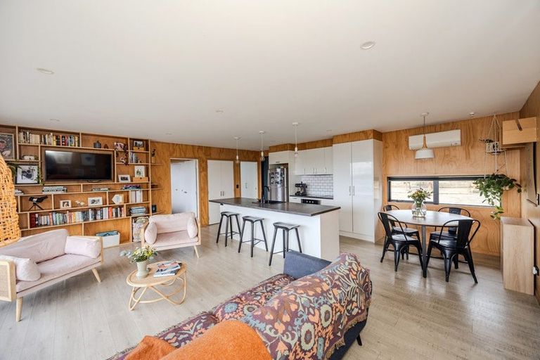 Photo of property in 13 Semple Street, Kakanui, Oamaru, 9495