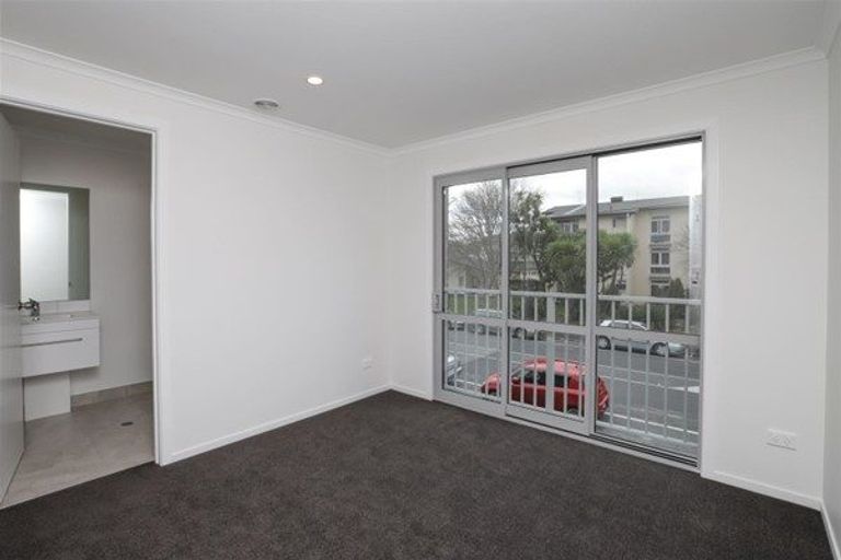Photo of property in 10/113 Knighton Road, Hillcrest, Hamilton, 3216