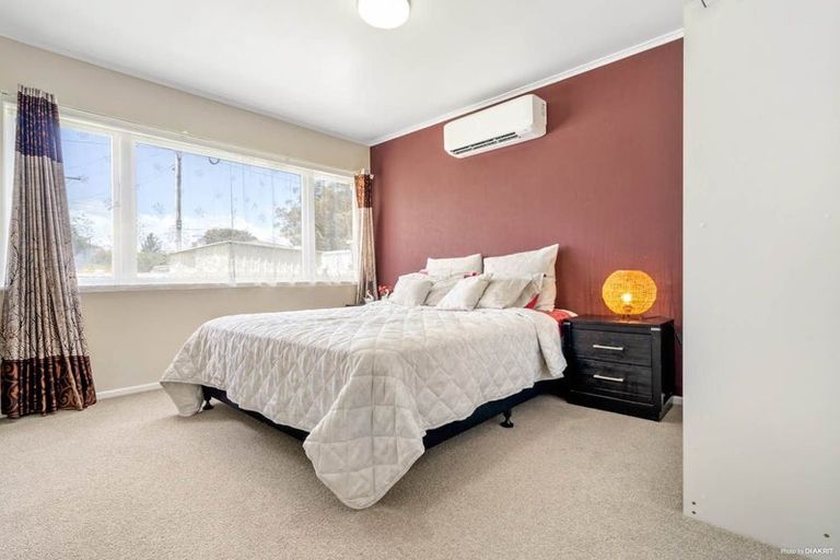 Photo of property in 11 Bruce Place, Papatoetoe, Auckland, 2025