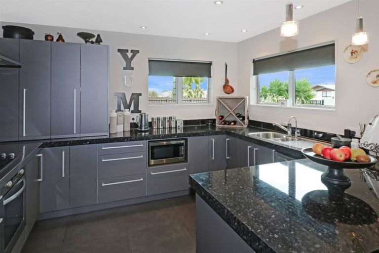 Photo of property in 134 Guy Street, Dannevirke, 4930