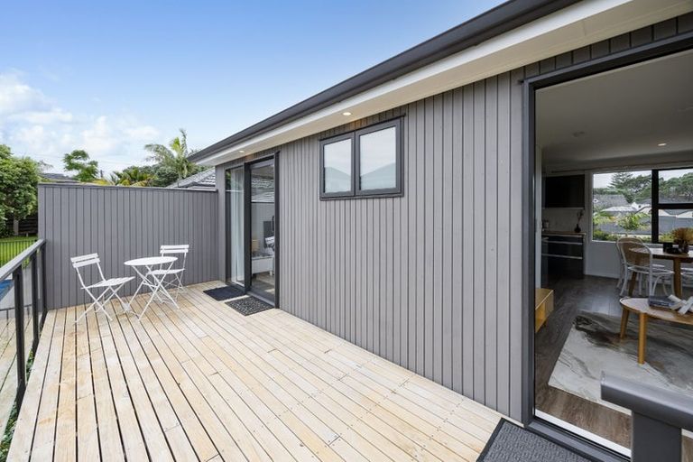 Photo of property in 35 Rock Isle Road, Torbay, Auckland, 0630