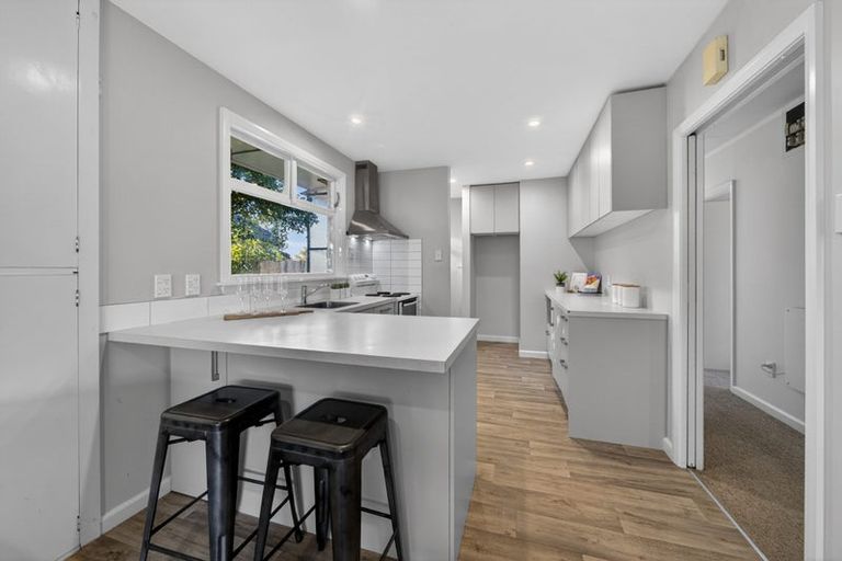 Photo of property in 18a Coopers Road, Dallington, Christchurch, 8061