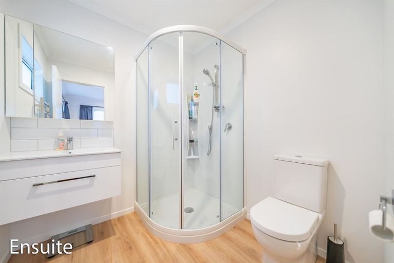 Photo of property in 9 Jack Vaughan Grove, Wainuiomata, Lower Hutt, 5014