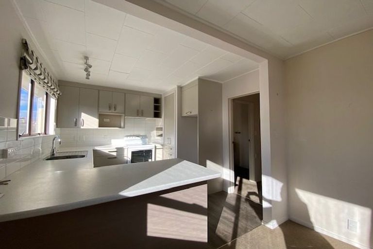 Photo of property in 1/3 Church Road, Taradale, Napier, 4112