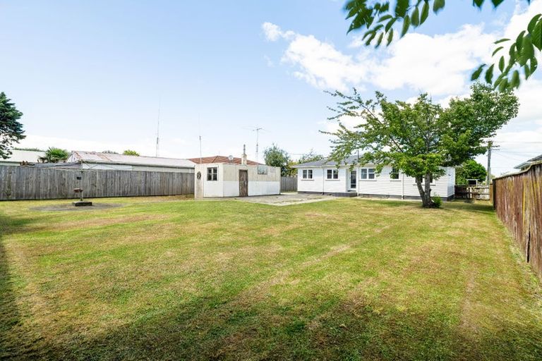 Photo of property in 32 Elizabeth Street, Levin, 5510