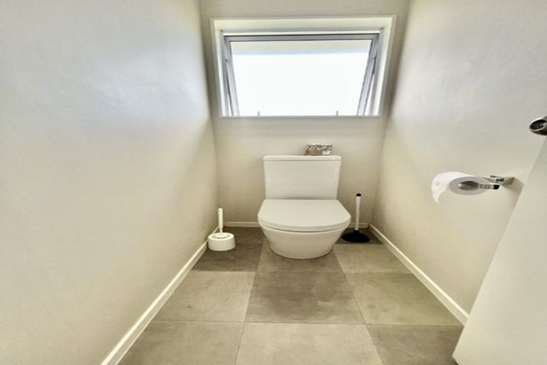 Photo of property in 37 Nicholas Road, Somerville, Auckland, 2014