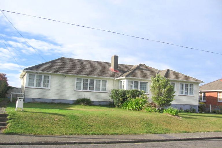 Photo of property in 12 Fisher Street, Johnsonville, Wellington, 6037