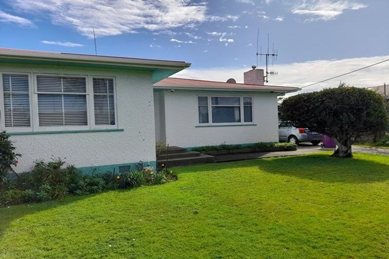 Photo of property in 70 Fairs Road, Milson, Palmerston North, 4414