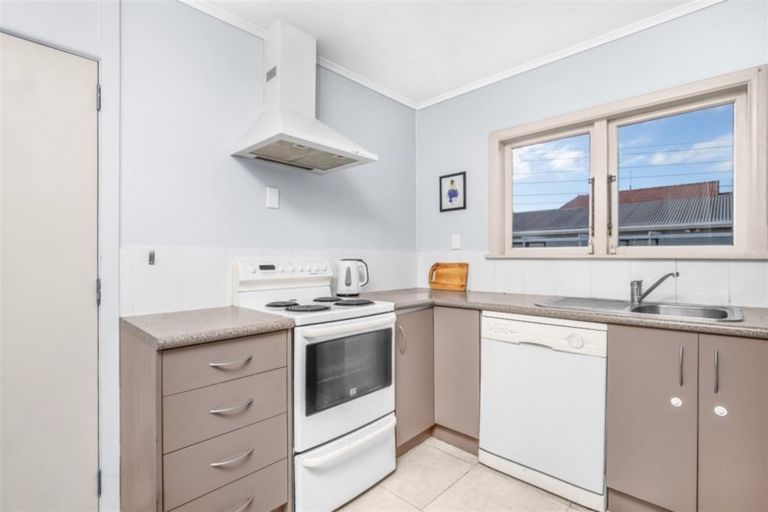 Photo of property in 1/18 Takanini School Road, Takanini, 2112