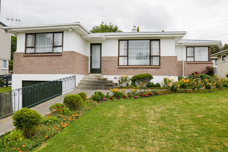 Photo of property in 18 Taward Street, Oamaru North, Oamaru, 9400