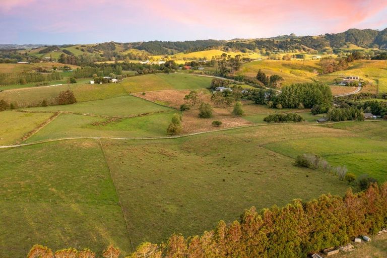 Photo of property in 473 Old Kaipara Road, Kaipara Flats, Warkworth, 0981