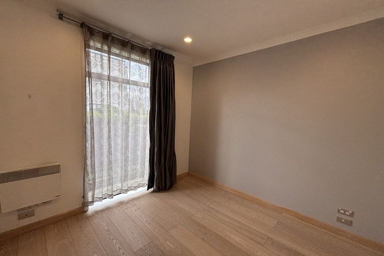 Photo of property in 28 Country Club Terrace, Northwood, Christchurch, 8051
