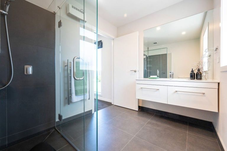 Photo of property in 8 Mckay Close, Frimley, Hastings, 4120