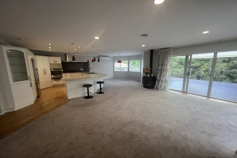 Photo of property in 36 Kinleith Way, Albany, Auckland, 0632