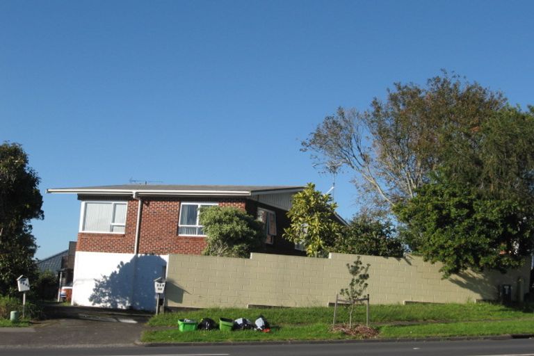 Photo of property in 2/289 Pakuranga Road, Pakuranga Heights, Auckland, 2010