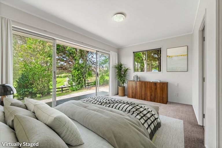 Photo of property in 165 Spur Road, Stillwater, Silverdale, 0993
