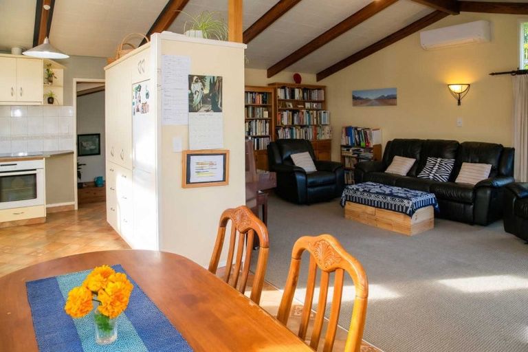 Photo of property in 12 Rakau Street, Havelock North, 4130