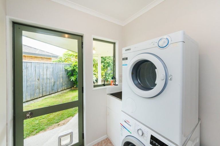 Photo of property in 21 Tudor Grove, Feilding, 4702