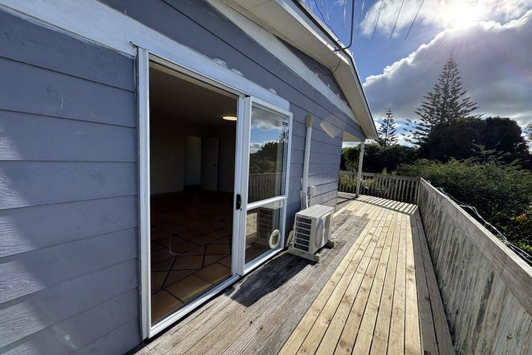 Photo of property in 26 Weldene Avenue, Glenfield, Auckland, 0629