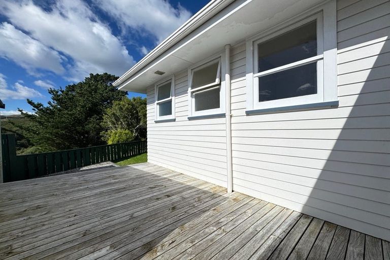 Photo of property in 20 Mark Avenue, Paparangi, Wellington, 6037