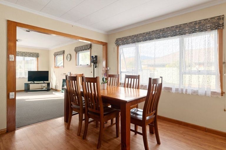 Photo of property in 417 Main Road Stoke, Stoke, Nelson, 7011