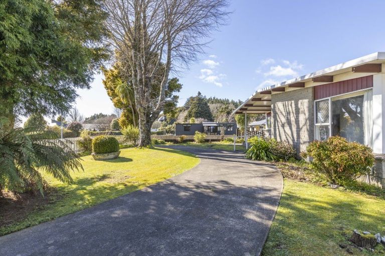 Photo of property in 9 Tawa Street, Inglewood, 4330