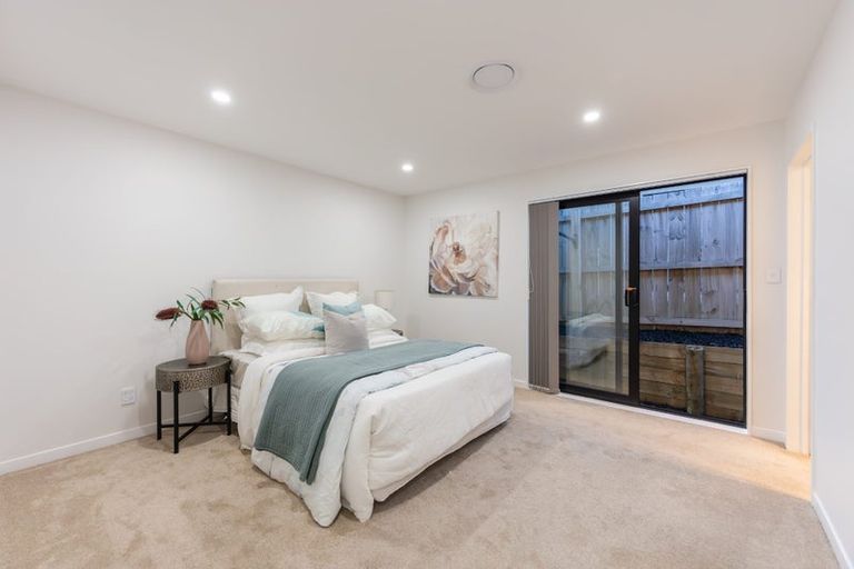 Photo of property in 40 Taikura Avenue, Red Beach, 0932