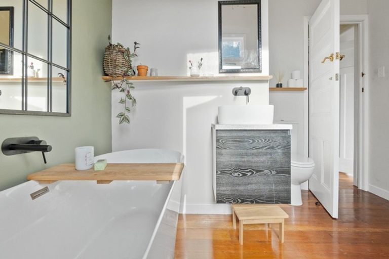 Photo of property in 9 Kitchener Street, Claudelands, Hamilton, 3214